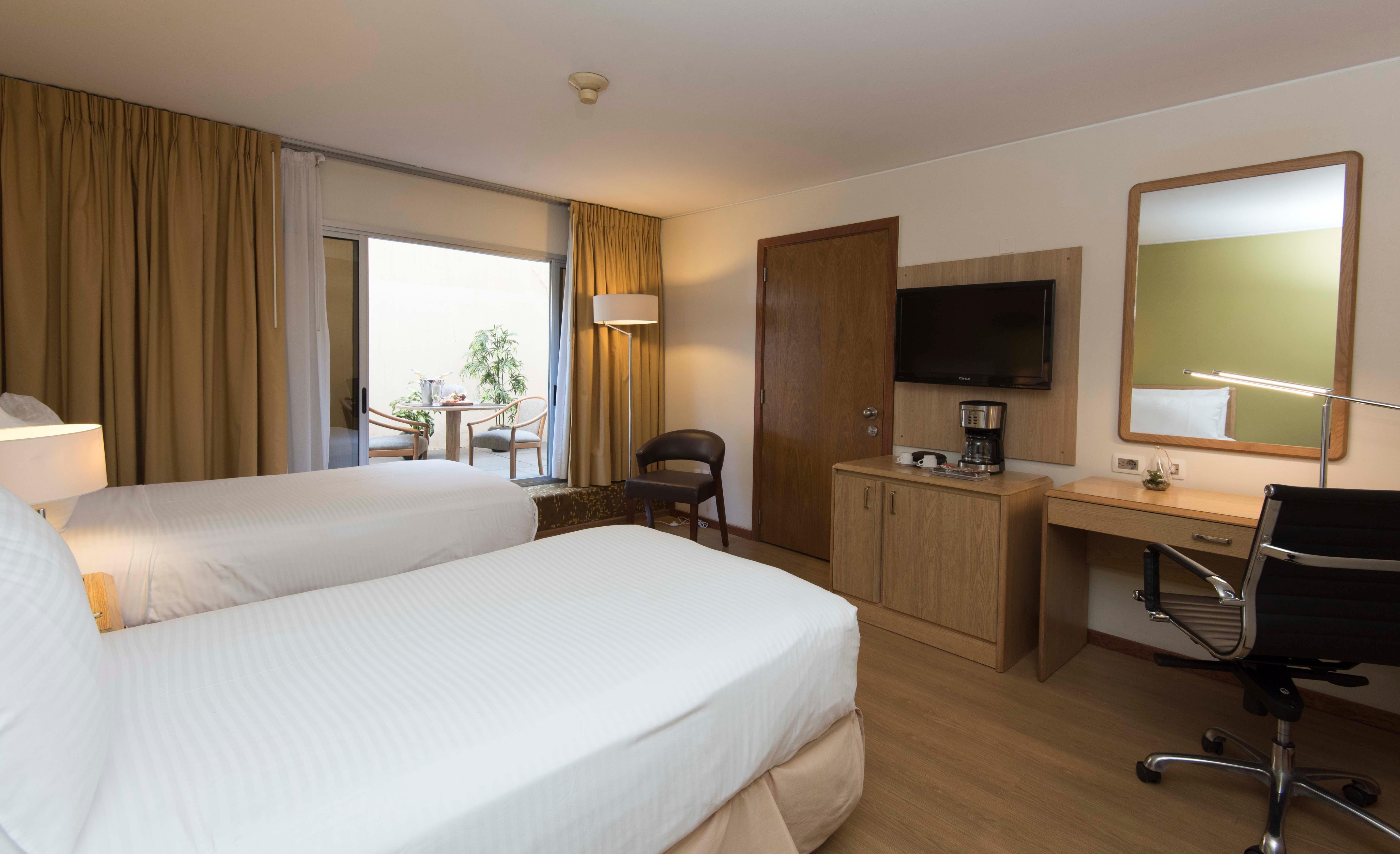 Holiday Inn Montevideo By Ihg Экстерьер фото